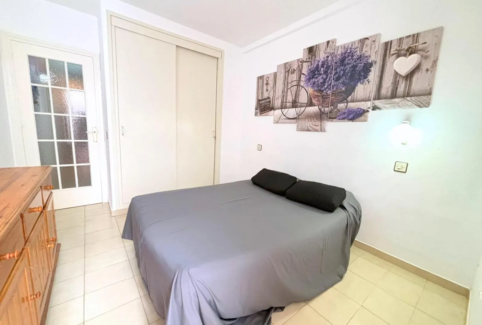 Meda Chica 3E Apartment Roses 0*,  Spain